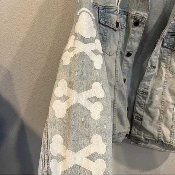 Monkey Money light wash denim jacket with large back graphic size 2XL - Picture 6 of 12